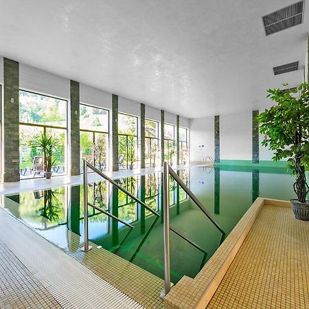 Hotel Olivia Medical Spa Skomielna Czarna Exterior photo