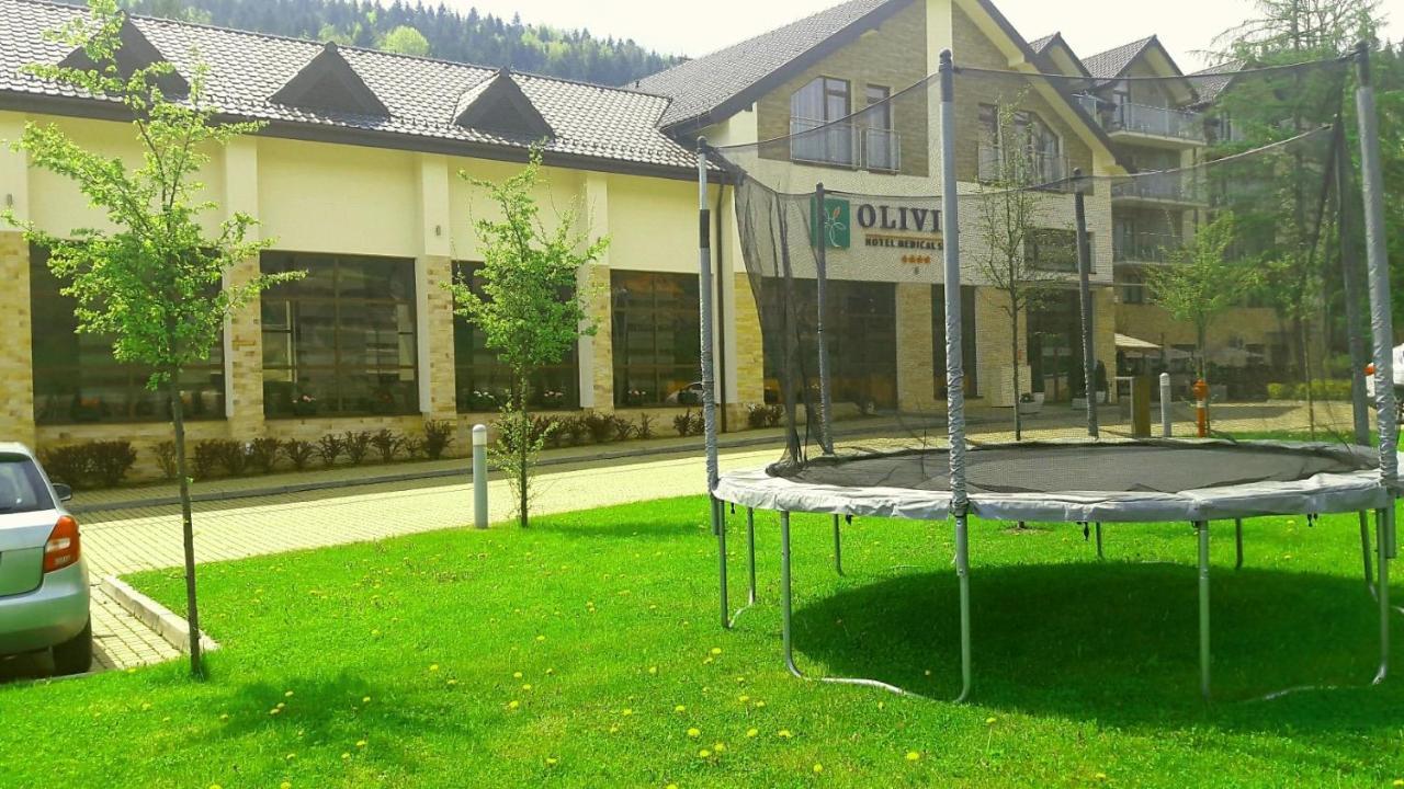 Hotel Olivia Medical Spa Skomielna Czarna Exterior photo